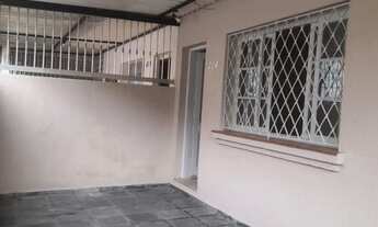 Imagem 3: Aluga-se sobrado no bairro embare Santos