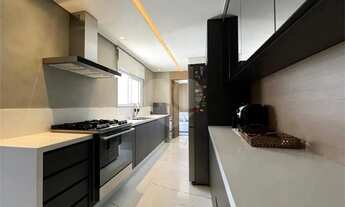 Imagem 7: Imóvel para venda possui 221 metros quadrados com 3 quartos em Santa Teresinha - São Paulo