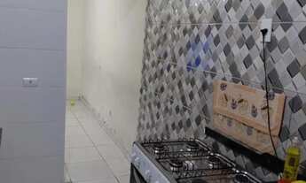 Imagem 2: Casa em Carapicuíba 4 cômodos lavanderia e garagem