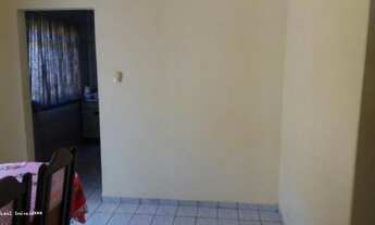 Imagem 6: Casa para Venda em Presidente Prudente, LUZO, 5 dormitórios, 1 suíte, 2 banheiros, 2 vaga