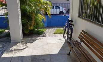 Imagem 2: Casa para aluguel com 200 metros quadrados com 3 quartos em Centro - Macaé - RJ