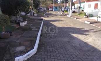 Imagem 3: Porto Alegre - Casa Padrão - Guarujá