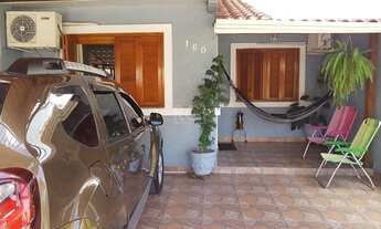 Imagem 3: Porto Alegre - Casa Padrão - Hípica