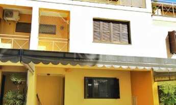 Imagem: Porto Alegre - Casa Padrão - Teresópolis