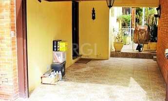 Imagem 2: Porto Alegre - Casa Padrão - Passo da Areia