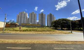 Imagem 2: Lote em frente ao Parque Bernardo Élis