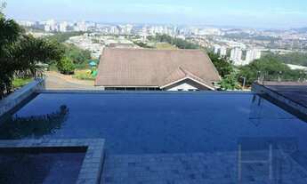 Imagem: Residência nova com 700 m² de Área Construída