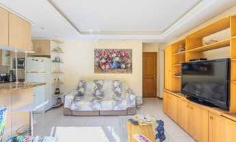 Imagem 2: Porto Alegre - Casa Padrão - Jardim Botânico