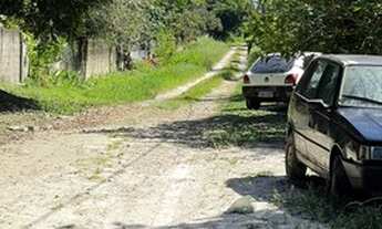Imagem 5: Chácara na praia com 3 quartos, arvores frutíferas. a. Imóvel medindo 1.800 metros quadrad