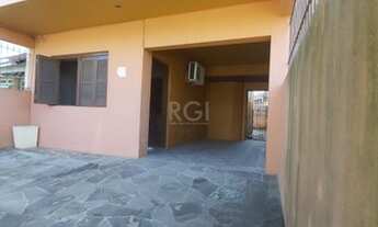 Imagem 2: Casa em Hípica Casa com 3 dormitórios