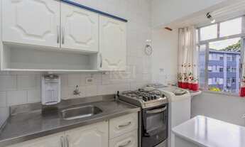 Imagem 2: Porto Alegre - Apartamento Padrão - Cristal