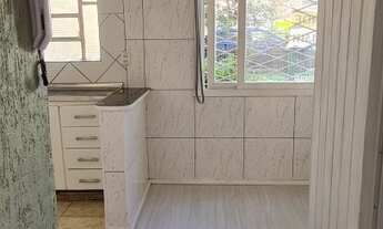 Imagem 2: Apartamento térreo JK transformado em 1 dormitório