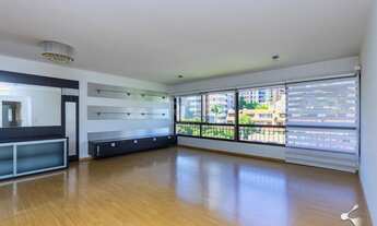 Imagem: Porto Alegre - Apartamento Padrão - Mont