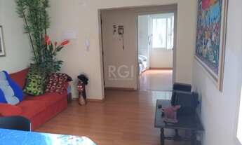 Imagem 2: Porto Alegre - Apartamento Padrão - Auxiliadora