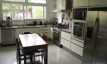 Imagem: CASA ASSOBRADADA - MORUMBI - SP