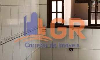 Imagem 5: Casa para Venda em Pinhais, Pineville, 2 dormitórios, 1 suíte, 3 banheiros, 2 vagas