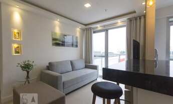 Imagem 3: Apartamento para Aluguel - Barra da Tijuca, 2 Quartos, 70 m2