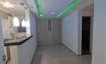 Imagem 2: Apartamento com 2/4, 2º andar Sol da manhã, reformado, no Barreto