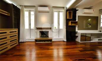 Imagem 3: IMPECÁVEL! PRONTA PARA MORAR