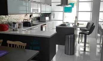 Imagem 5: Apartamento para venda possui 435 metros quadrados com 5 quartos