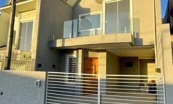 Imagem 2: Triplex à venda em Estrela