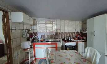 Imagem 7: Já pensou em morar próximo de escolas, mercados , açougues , academias ?