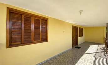 Imagem: Casa com 3 dormitórios para alugar, 197