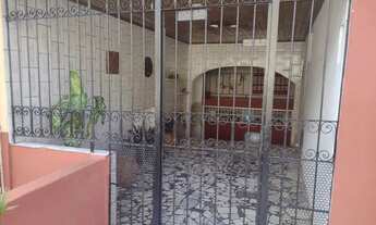 Imagem 7: Apartamento para aluguel possui 50 metros quadrados com 2 quartos em Vale dos Lagos - Salv