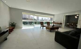 Imagem: Apartamento com 4 dormitórios para alugar