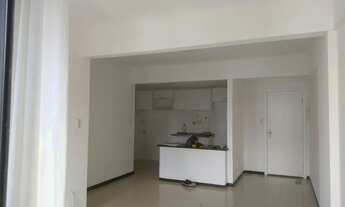 Imagem 3: Pituba2/4,Suite,Piscina, Academia,portaria 24hs,sala jogos,armários,varanda, 1vaga, elevad