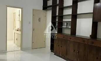 Imagem 5: Leme, 2 quadras da praia. 2 quartos, reformado/ 55 m²