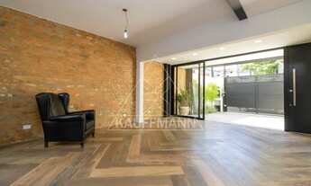 Imagem 2: Jardim Paulistano casa nova e muito charmosa, ao lado do Colégio Saint Pool, 3 dormitórios