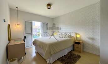 Imagem 6: Casa em Condomínio - Condomínio Jardim das Colinas - 4 Dormitórios - 230m²