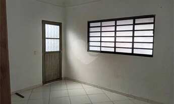 Imagem 7: Casa para venda localizada no Jardim Medeiros