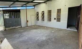 Imagem: QR 502 - avenida principal