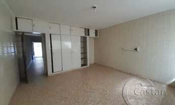 Imagem 11: Sobrado analia franco