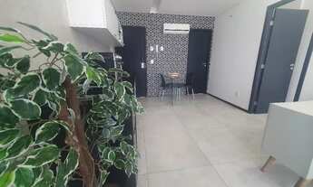 Imagem 2: Apartamento Beira Mar para venda possui 50 metros quadrados com 2 quartos