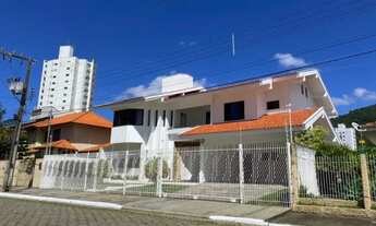 Imagem 2: Casa no bairro Fazenda em Itajaí/SC