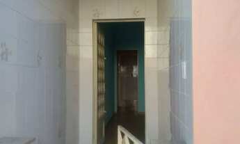 Imagem 2: Alugo dois imóveis- casa de vila ?