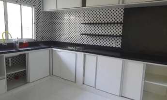 Imagem 4: Alugo casa triplex 3 quartos com piscina Pontal