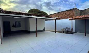 Imagem 4: Casa com muita área Jardim Eldorado