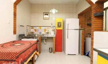 Imagem 2: Apartamento à venda em Petrópolis com 74 m², 2 quartos, 1 vaga