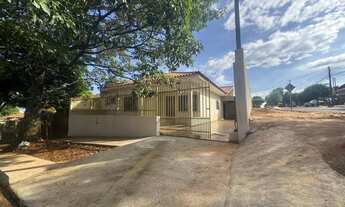 Imagem 2: Casa à venda em Maringá, Loteamento Grajaú, com 2 quartos, com 115.96 m²