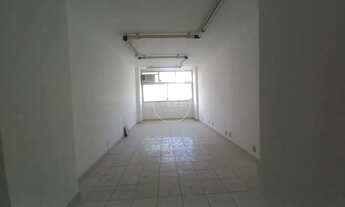 Imagem: SALA COMERCIAL na PRAÇA SAENS PENA - R$