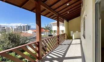 Imagem 2: Casa com 4 quartos no Estreito