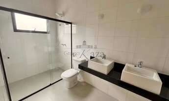 Imagem 7: Oportunidade - Casa em Condomínio - Floradas da Serra - Urbanova VII- 3 suítes - 270m²