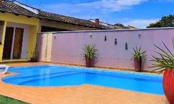 Imagem 7: Linda casa c/ 4 suítes com ampla piscina em Aruanã-GO