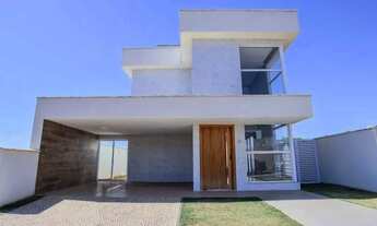 Imagem 2: Sobrado de 214 m² com 3 Suítes para alugar, por R$ 9.000/mês no Jardins Barcelona em Senad