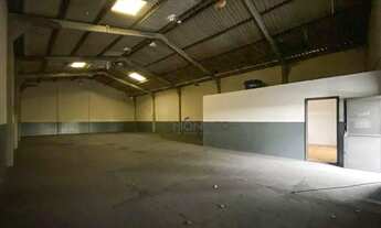 Imagem 5: Galpão para alugar, 300 m² por R$ 4.500,00/mês - Coliseu - Londrina/PR