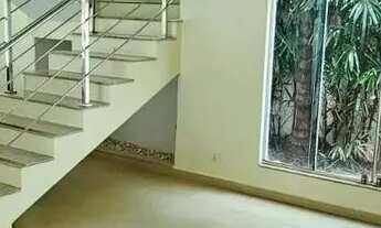 Imagem 3: Sobrado à venda no Portal do Sol I com 4 quartos